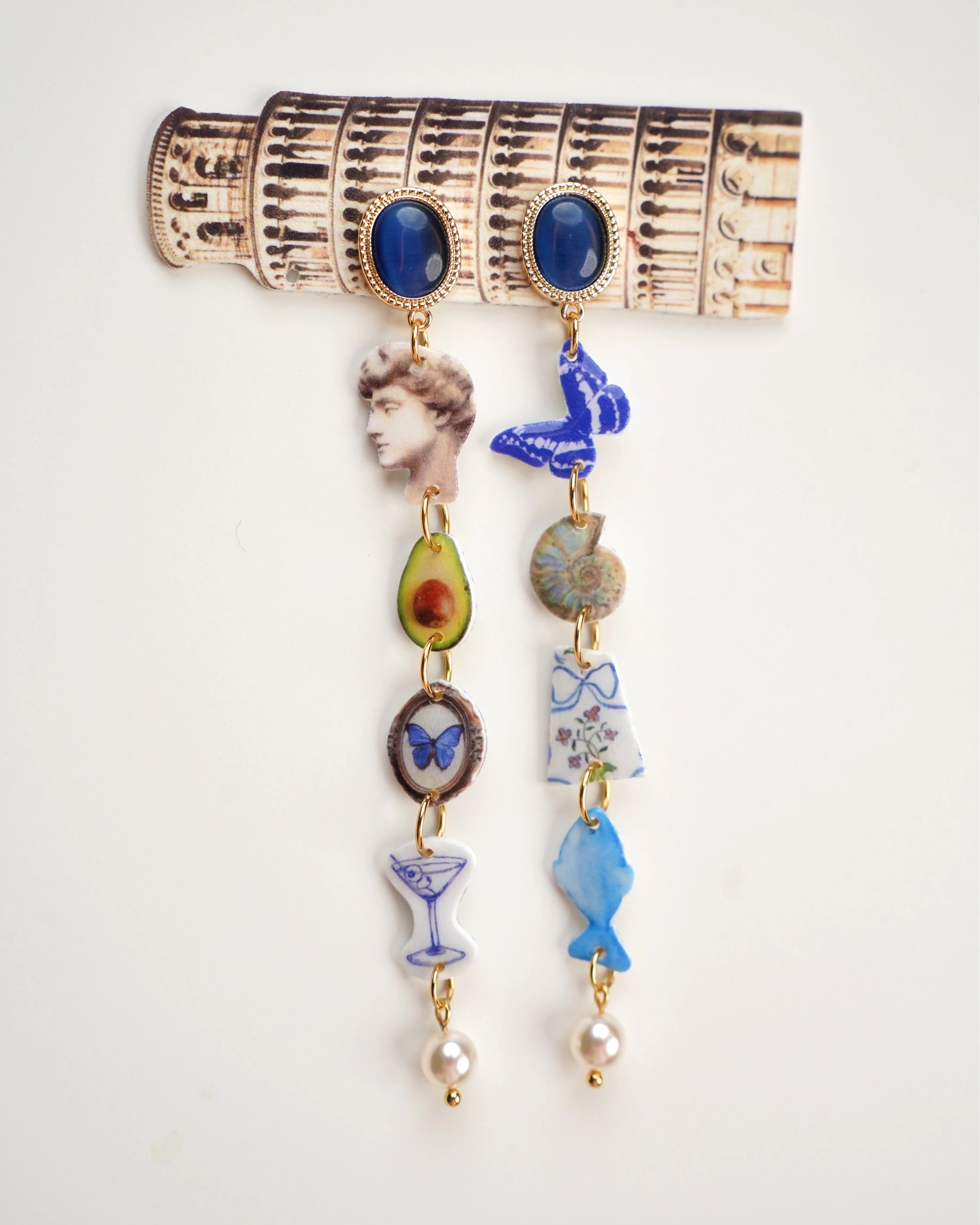 Handgefertigte Ohrringe aus der Playful Drops Kollektion mit Avocado luumi-creative-playful-drops-earrings