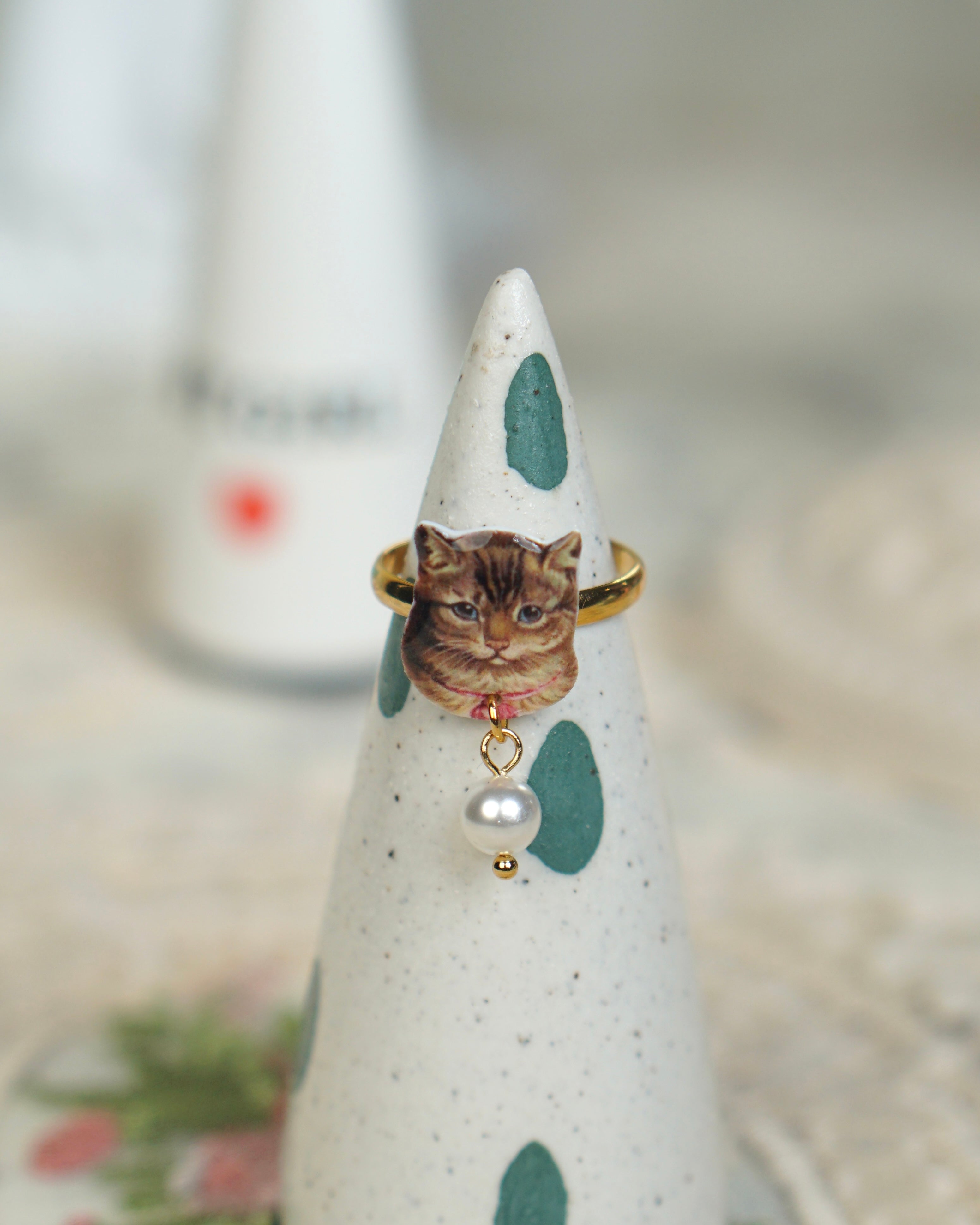 Cat Pearl Ring